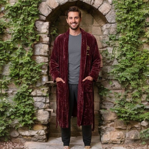 Pottery Barn Harry Potter Velvet Robe Gryffindor Embroidery Logo Cozy Loungewear - Picture 4 of 11
